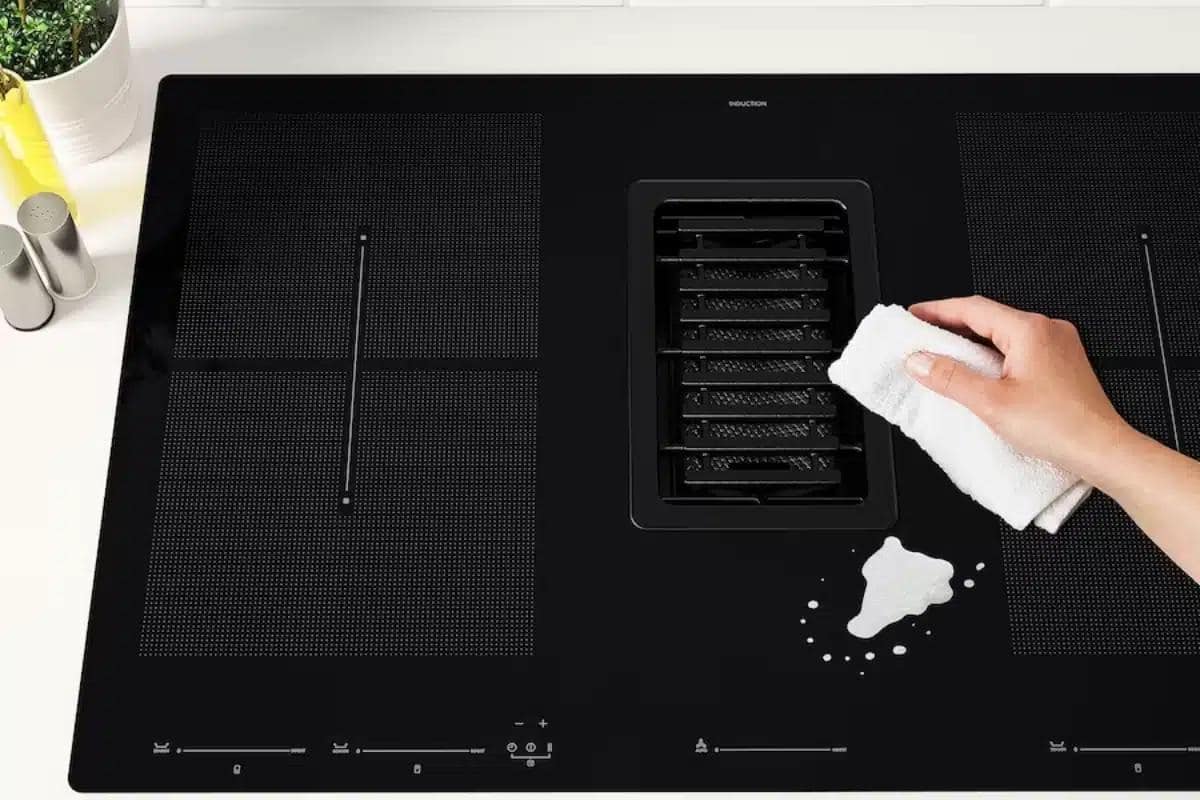 IKEA FÖRDELAKTIG Plaque de cuisson av hotte intégrée, 700 noir, 83 cm