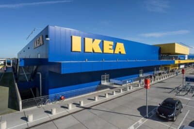 Ikea réinvente le rangement avec ses étagères modernes et multifonctions à petit prix !