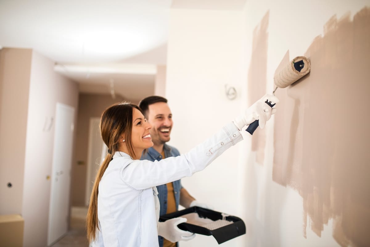 Comment décorer votre appartement de location sans risquer votre caution