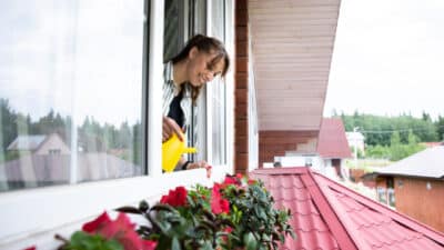 Créer un coin nature sur son balcon en hiver _ aménager un espace vert même en ville